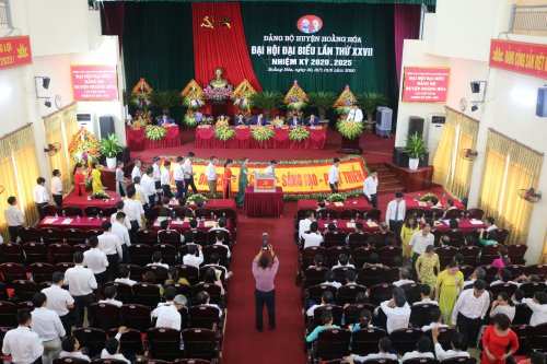 bỏ phiếu.JPG