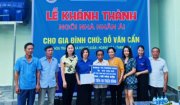 ĐTN CỘNG SẢN HỒ CHÍ MINH XÃ HOẰNG XUÂN BÀN GIAO NHÀ NHÂN ÁI CHO GIA ĐÌNH CÓ HOÀN CẢNH KHÓ KHĂN TẠI THÔN TRÀ SƠN