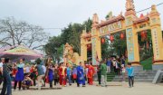 SÔI NỔI HỘI THI NẤU CƠM TRONG LỄ HỘI PHỦ VÀNG XÃ HOẰNG XUÂN.