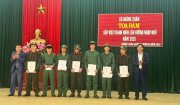 Xã Hoằng Xuân- gặp mặt các tân binh trước khi lên đường nhập ngũ